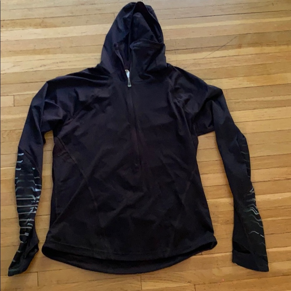 athletic performance top